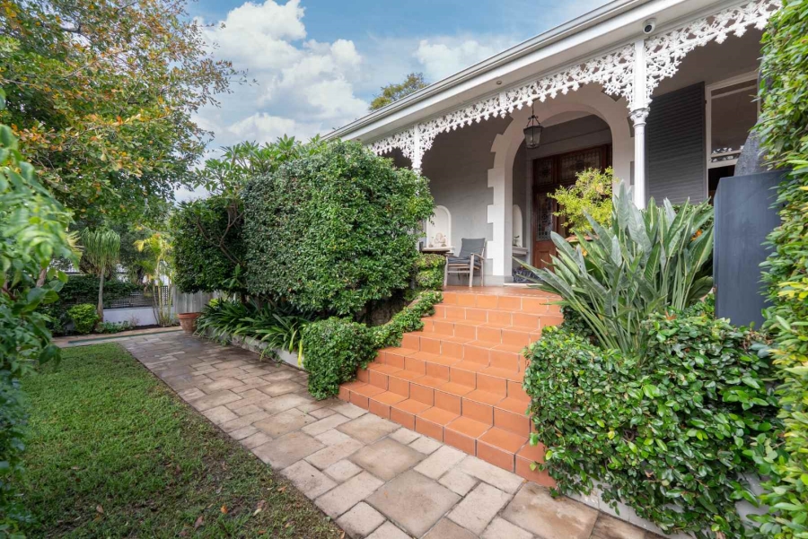 To Let 3 Bedroom Property for Rent in Gardens Western Cape